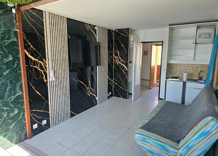 아파트 L'essentiel *