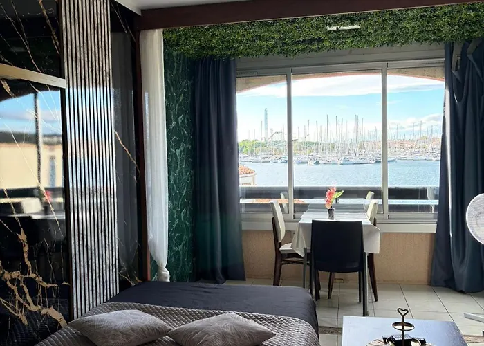 L'essentiel * 아그